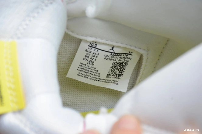 555088-170 HIGH AIR CLASS “FIRST 1 OG JORDAN RETRO FLIGHT” 0120